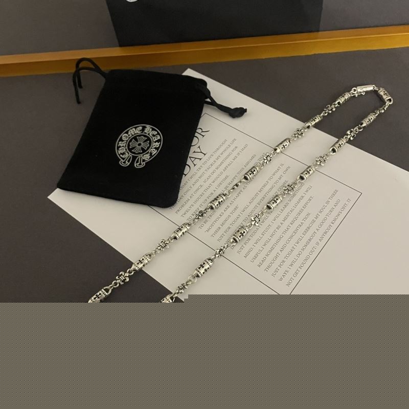 Ch**me He**ts necklaces